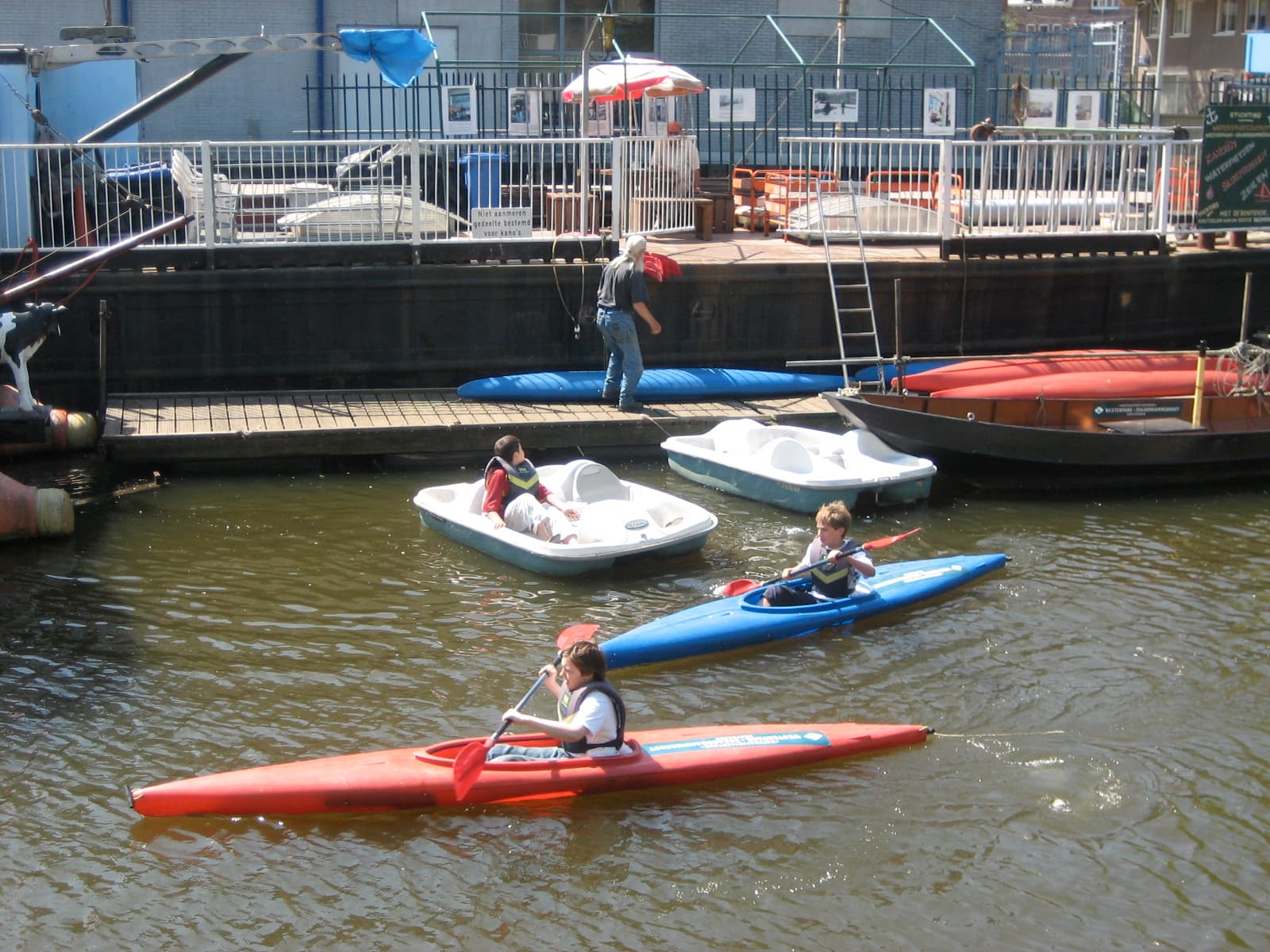 Kayaking and SUP on Amsterdam's Canals: A Local's Guide